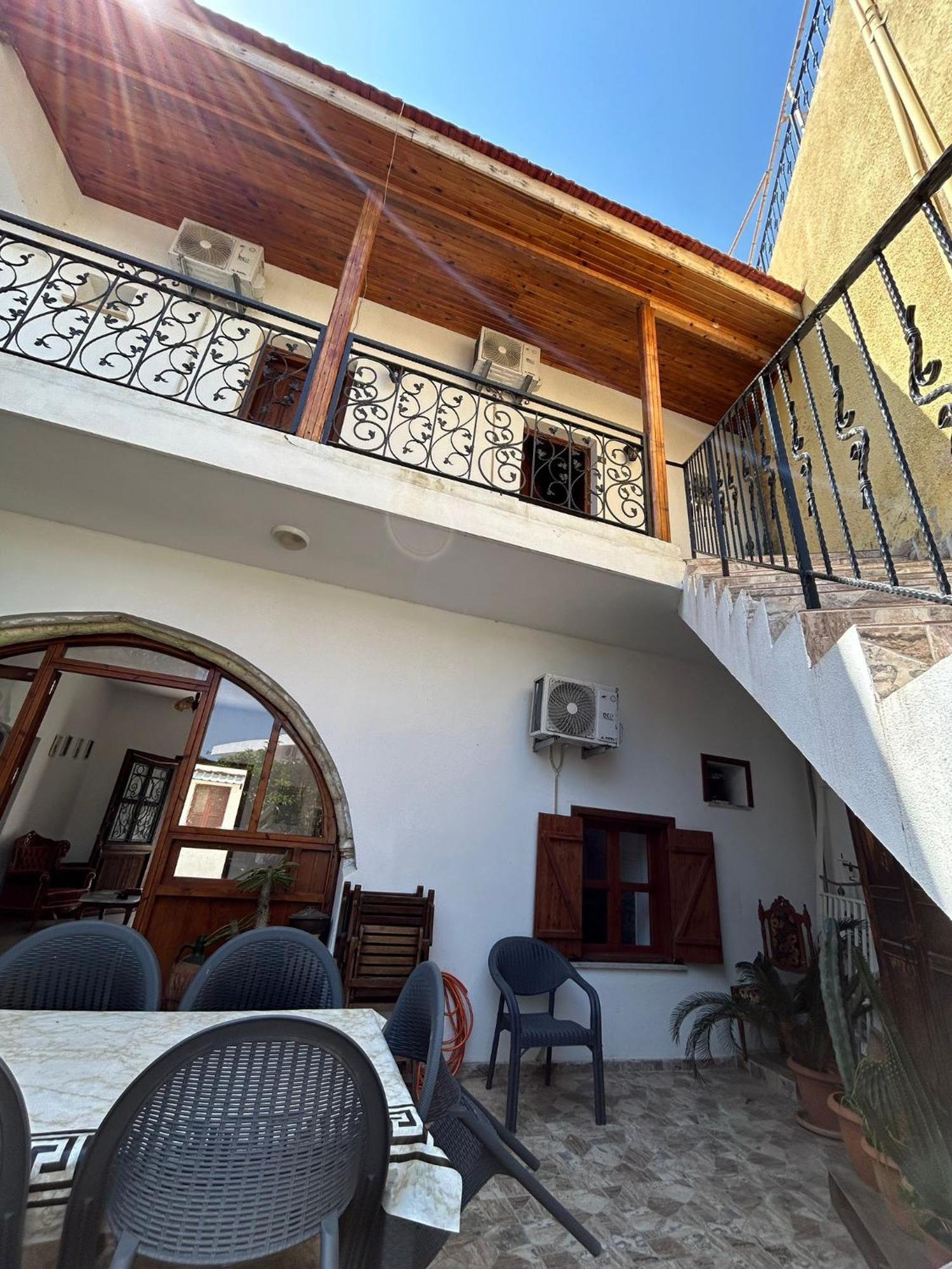 Magic Moon Guest House Famagusta  Zewnętrze zdjęcie