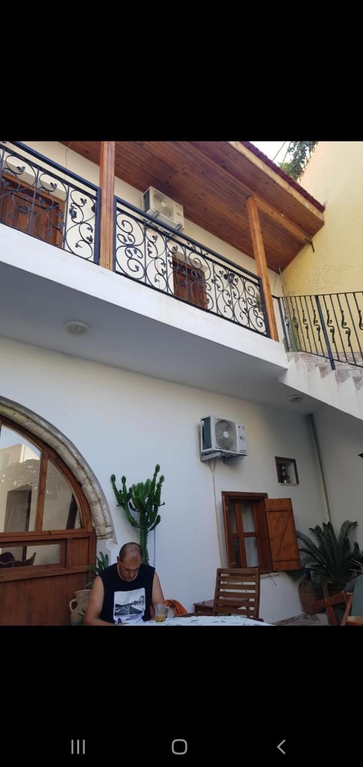 Magic Moon Guest House Famagusta  Pokój zdjęcie